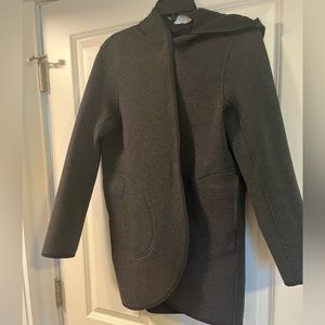 Lululemon reversible jacket I believe it’s a size 6!